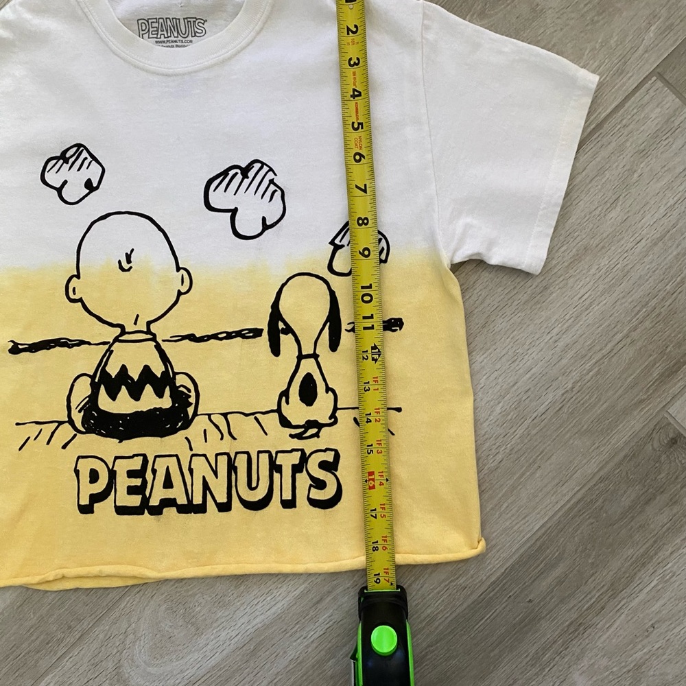 Peanuts Charlie Brown & Snoopy Short Sleeve Raw Hem Crop T-Shirt Top Siz… - Picture 7 of 9